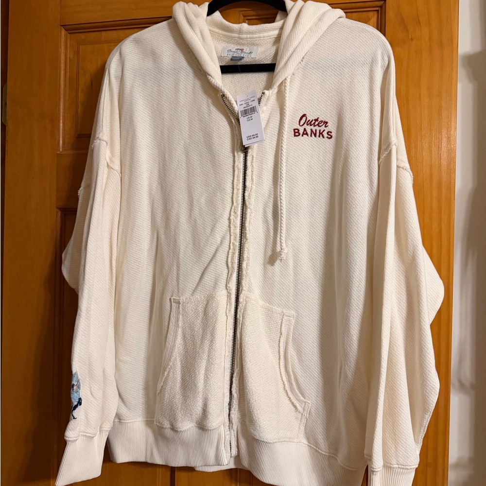 NWT Outer Banks by American Eagle Outfitters Cream Zip-Up Hoodie